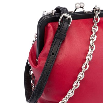 THE BOXING GLOVES BAG